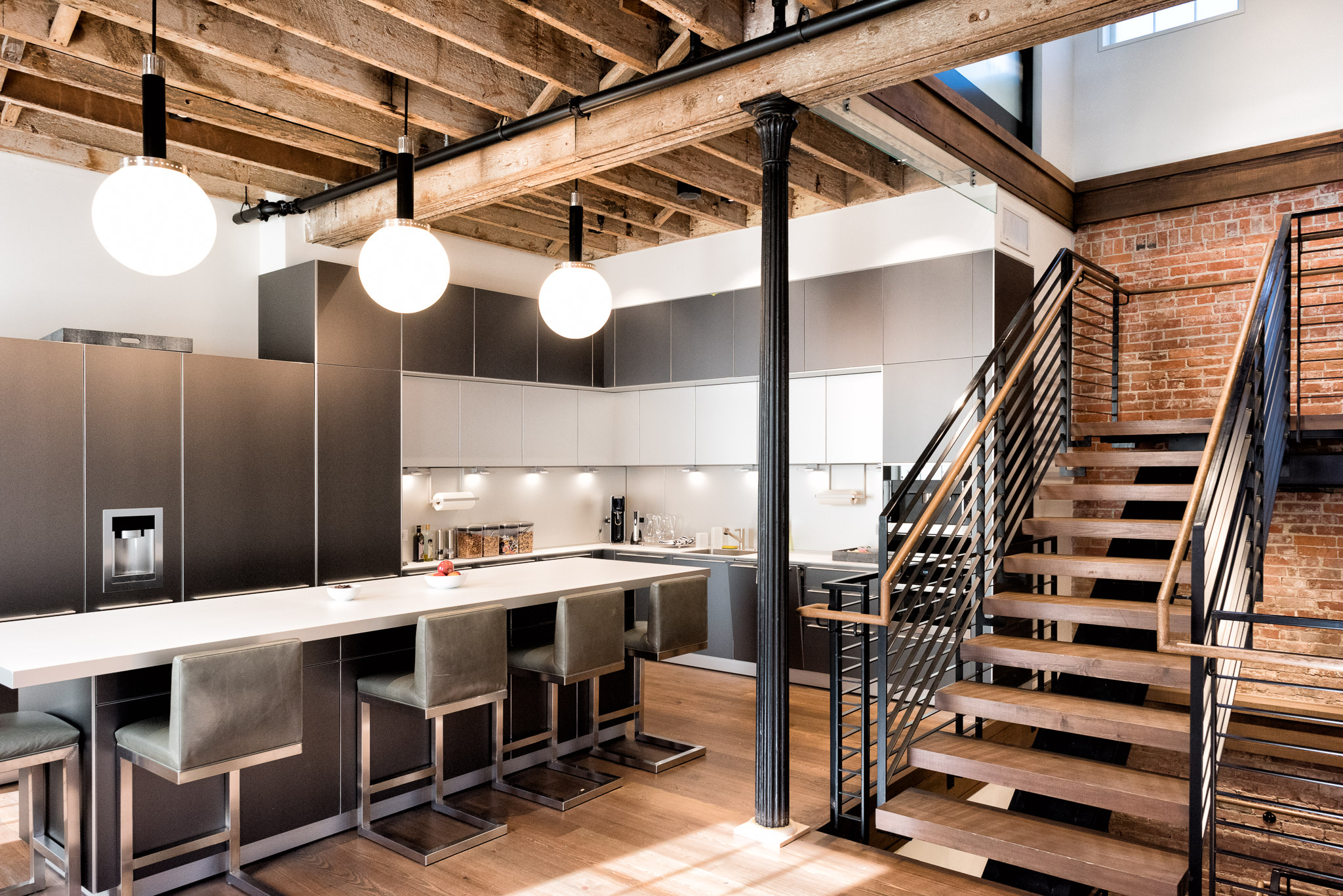 405 Cameron